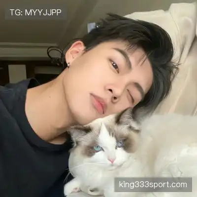 顾彩会